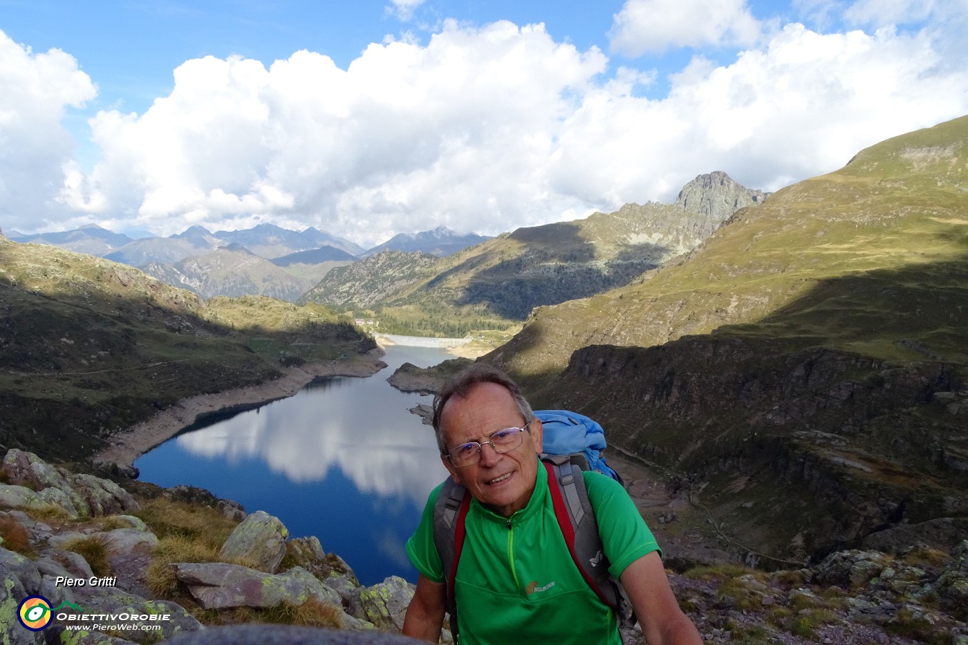 42 Laghi Gemelli dall'omonimo passo.JPG